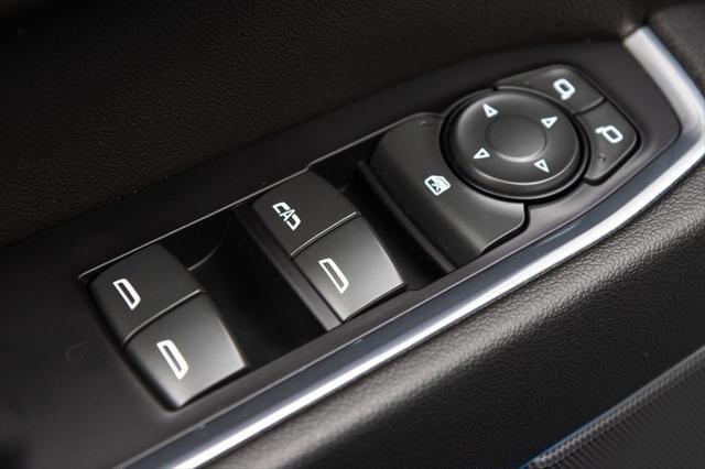 used 2022 Chevrolet Silverado 1500 car, priced at $38,996