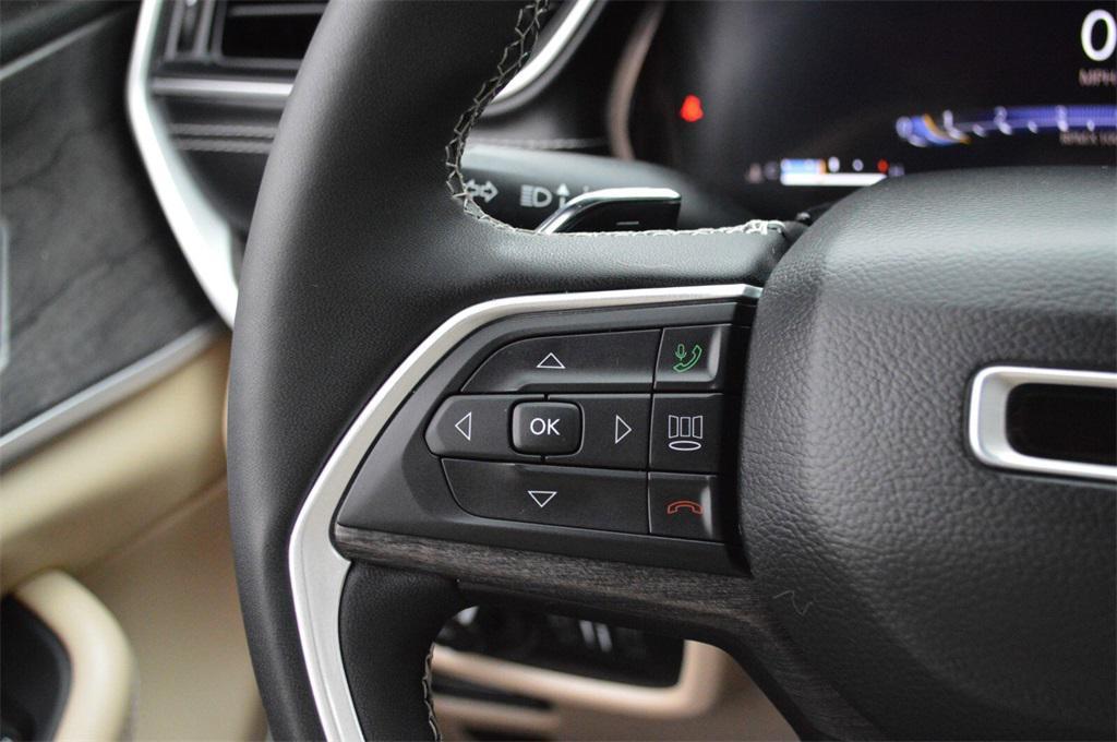 used 2023 Jeep Grand Cherokee car, priced at $31,778