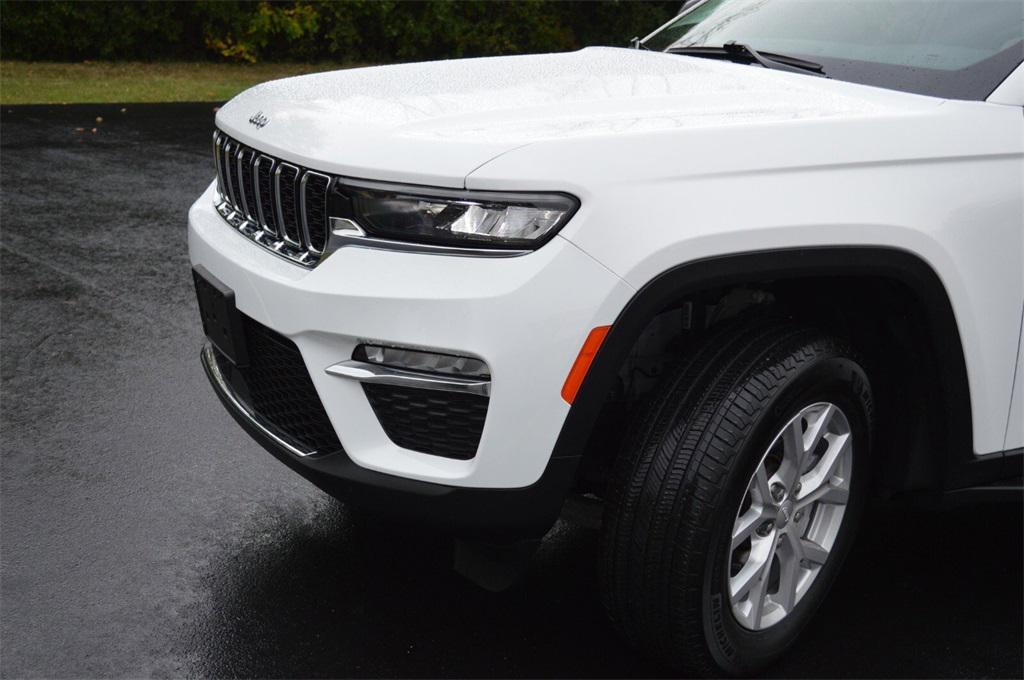 used 2023 Jeep Grand Cherokee car, priced at $31,778
