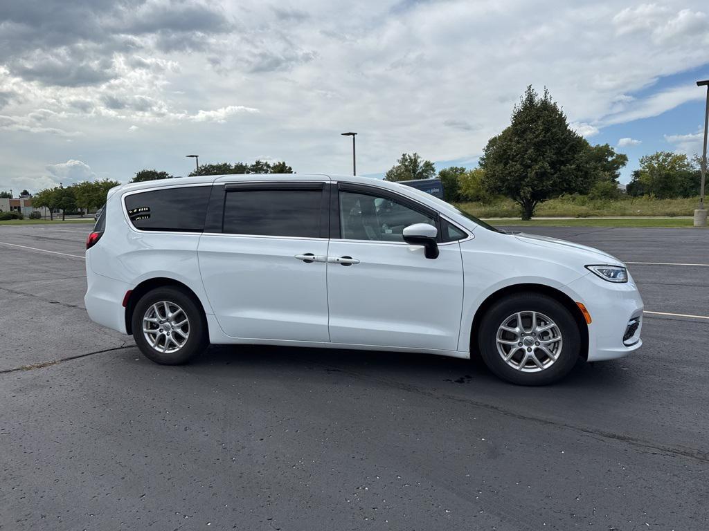 used 2023 Chrysler Pacifica car, priced at $28,934