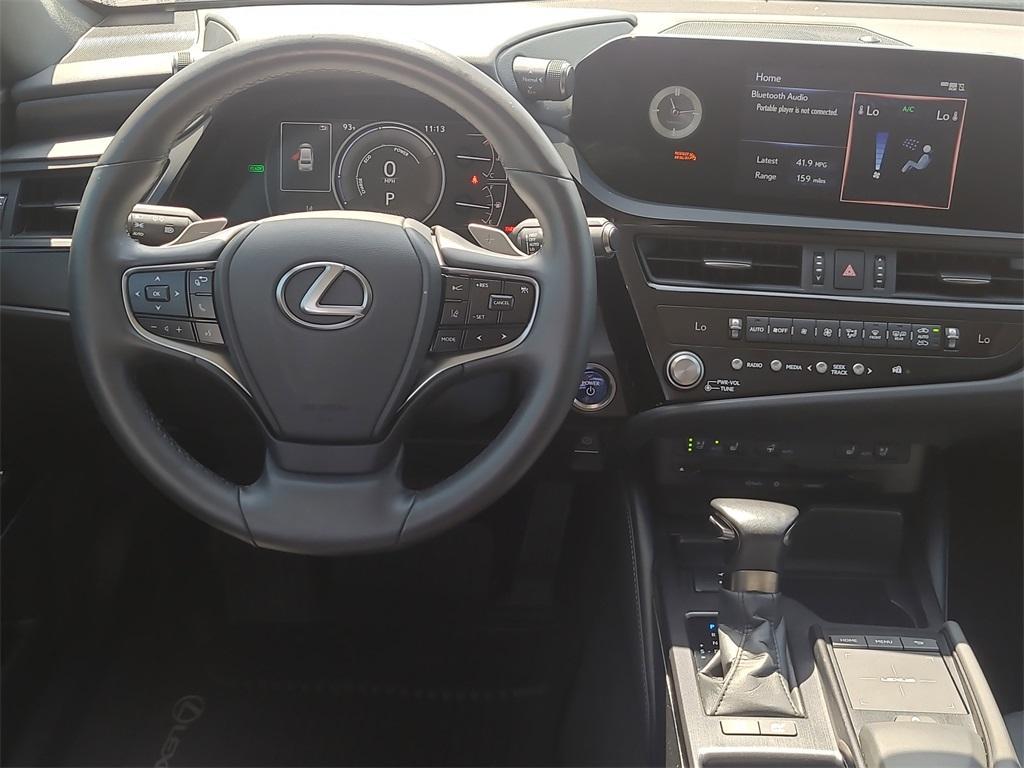 used 2022 Lexus ES 300h car, priced at $31,942