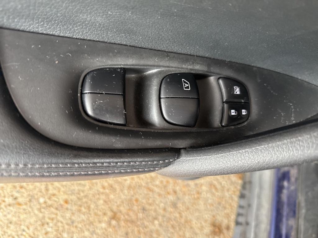 used 2019 Nissan Rogue car, priced at $13,155