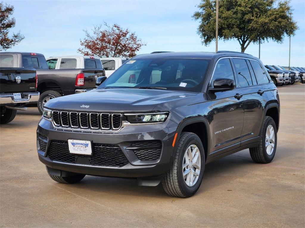 new 2025 Jeep Grand Cherokee car, priced at $34,995