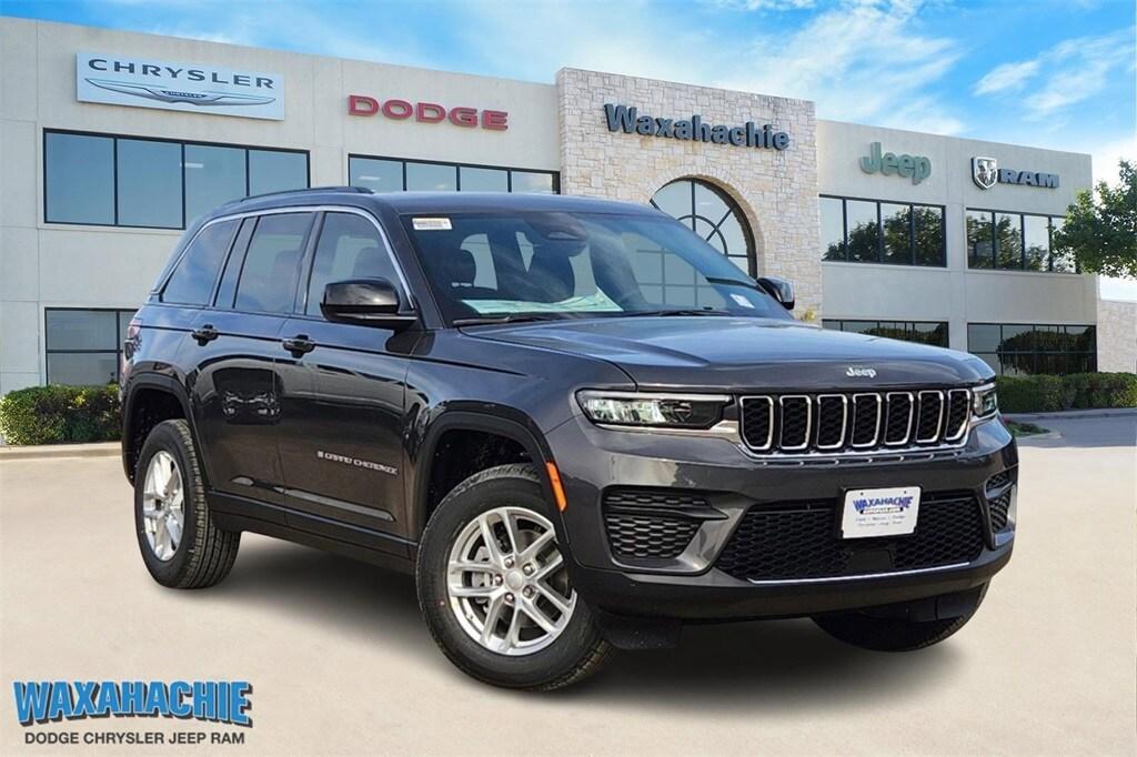 new 2025 Jeep Grand Cherokee car, priced at $34,995