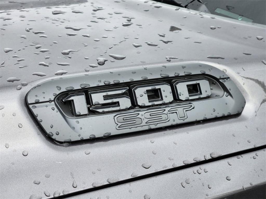 new 2025 Ram 1500 car, priced at $48,995