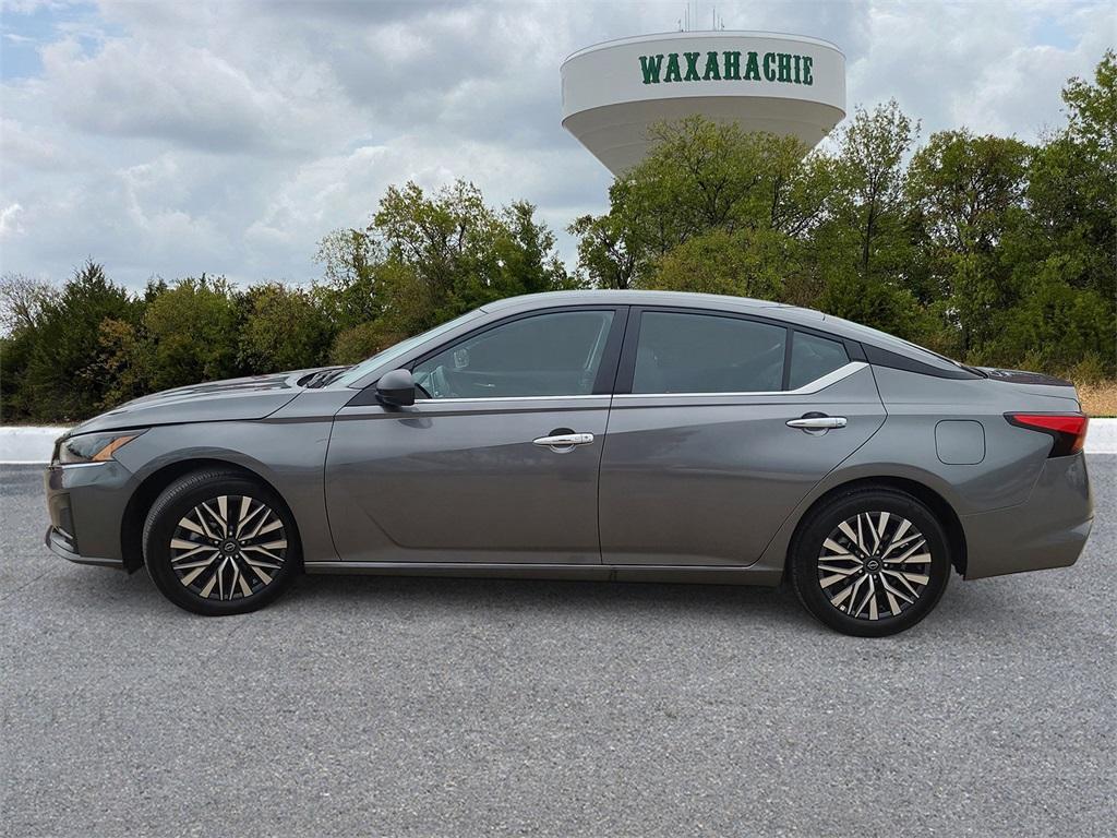 used 2025 Nissan Altima car, priced at $23,060