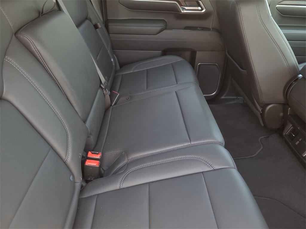 used 2024 GMC Sierra 1500 car, priced at $44,207