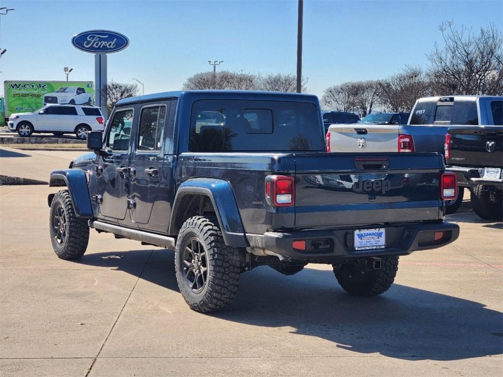 new 2025 Jeep Gladiator car