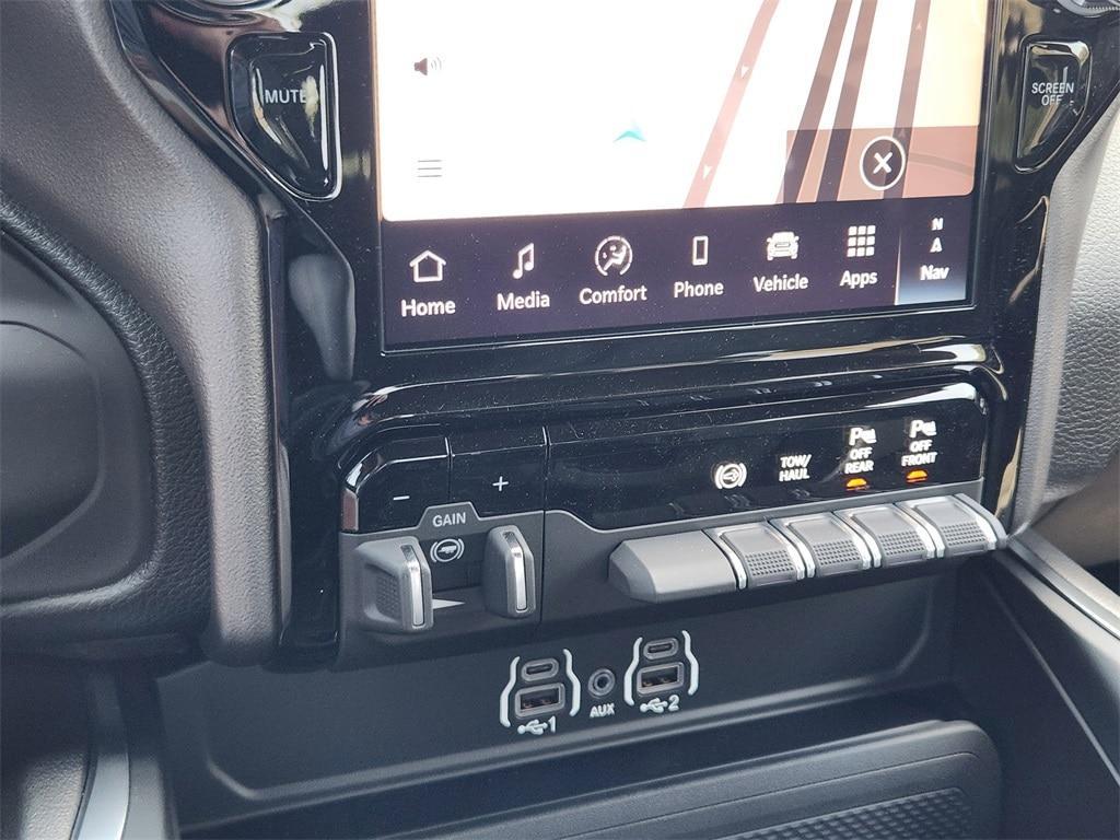 new 2025 Ram 2500 car, priced at $63,995
