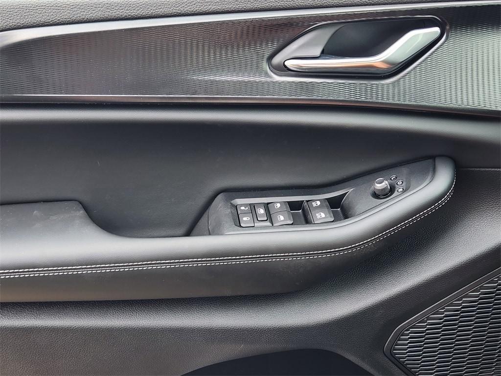 new 2025 Jeep Grand Cherokee L car, priced at $44,230