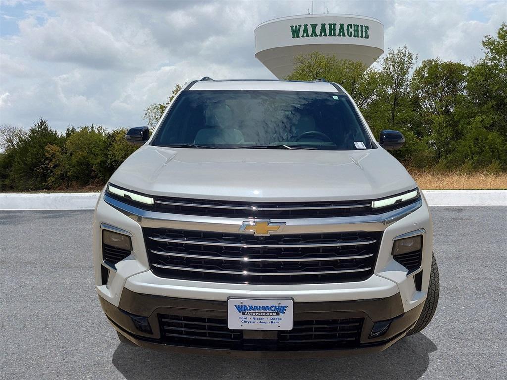 used 2025 Chevrolet Traverse car, priced at $53,750