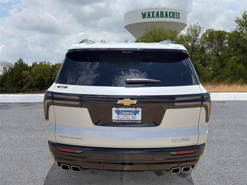 used 2025 Chevrolet Traverse car, priced at $53,750