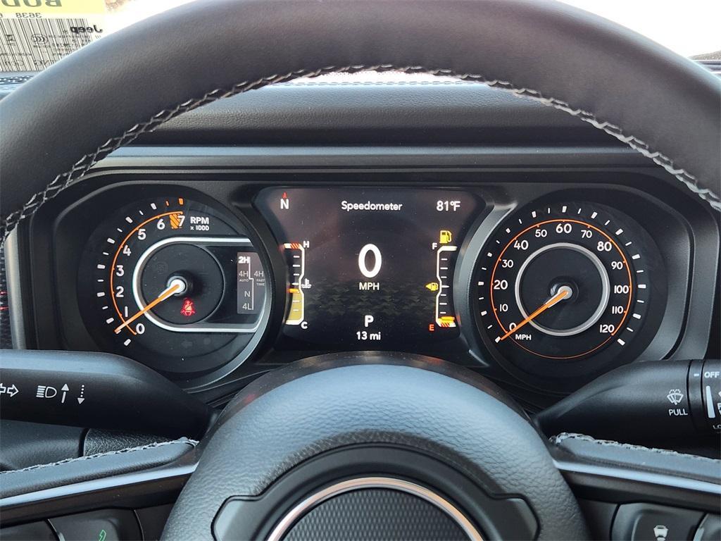 new 2025 Jeep Gladiator car, priced at $51,995