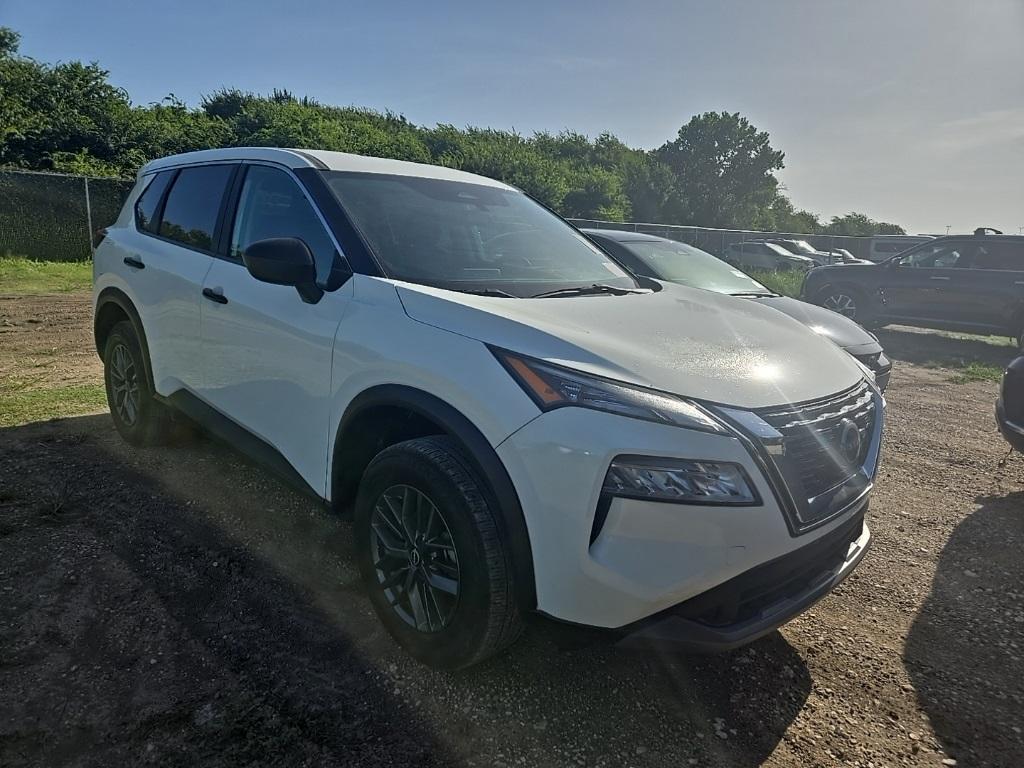 used 2023 Nissan Rogue car