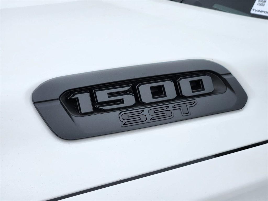 new 2025 Ram 1500 car, priced at $59,520