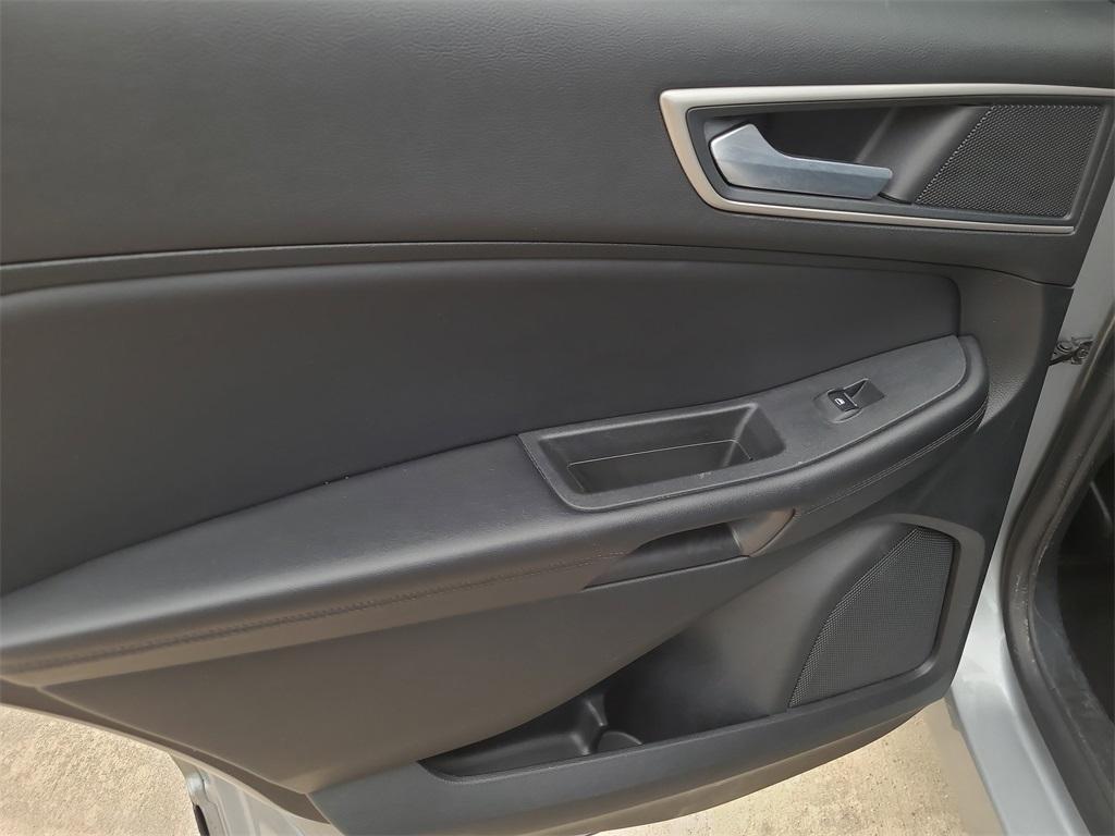 used 2023 Ford Edge car, priced at $20,725