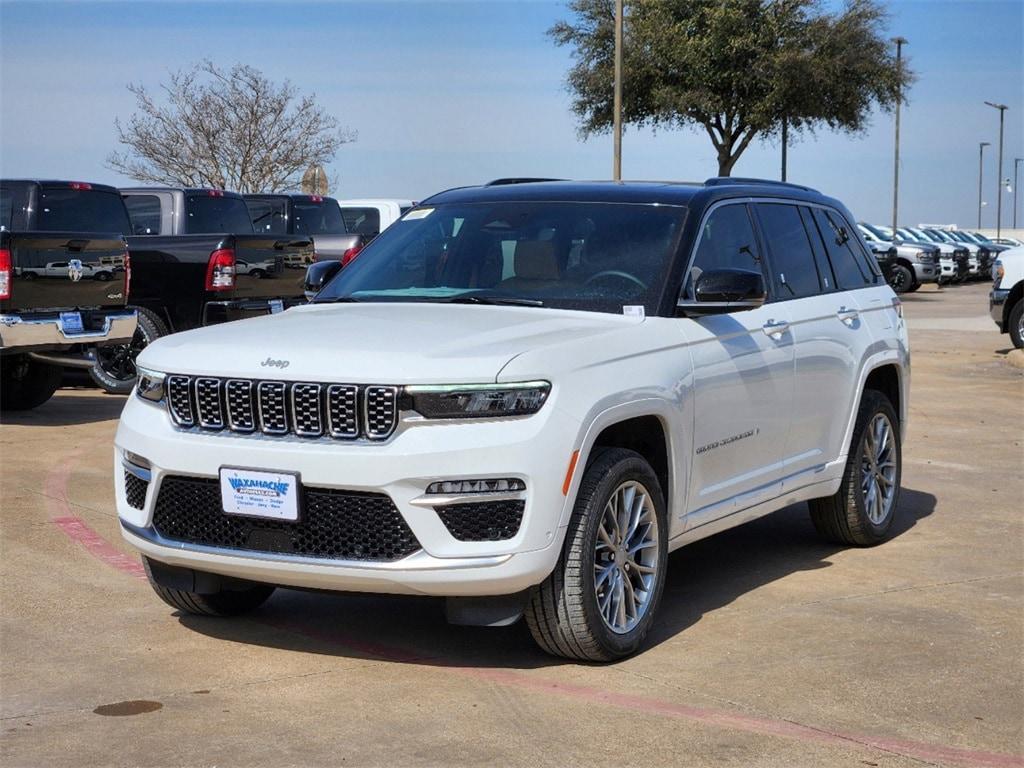 new 2025 Jeep Grand Cherokee car