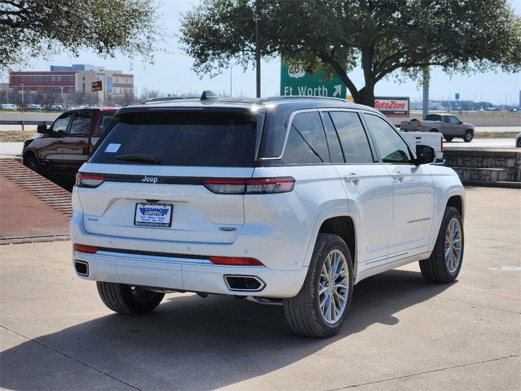 new 2025 Jeep Grand Cherokee car