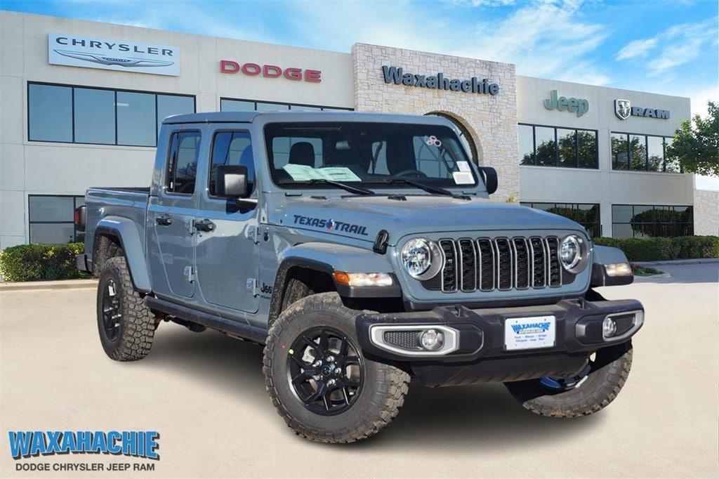 new 2025 Jeep Gladiator car, priced at $41,995