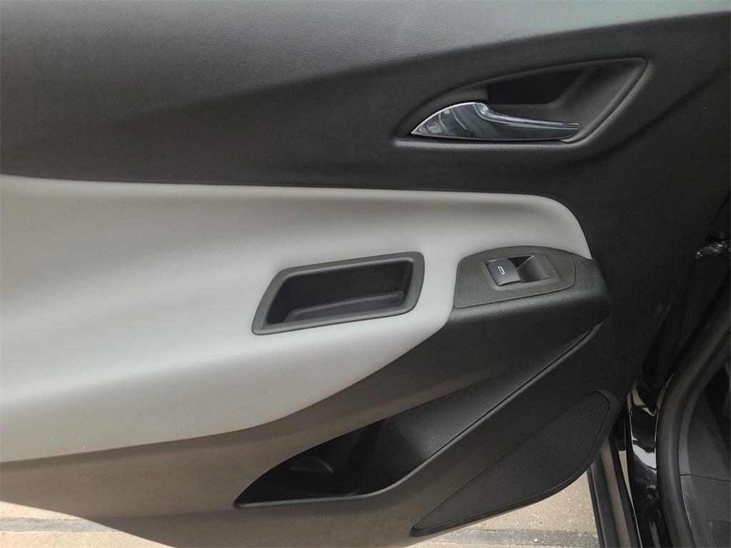 used 2023 Chevrolet Equinox car, priced at $20,261