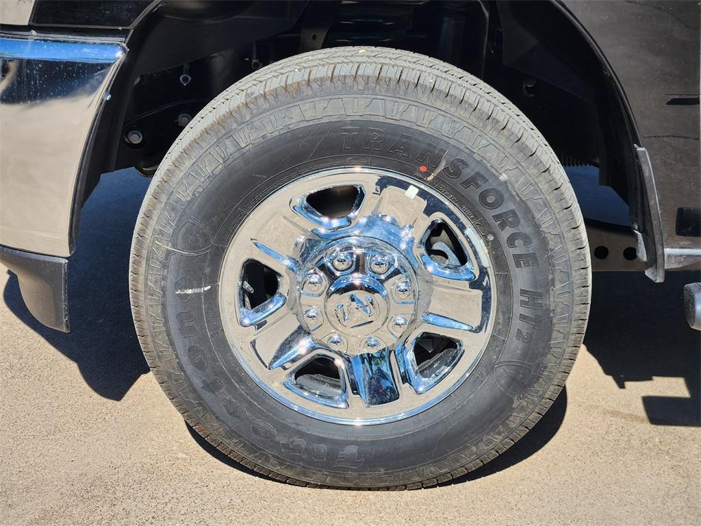 new 2025 Ram 2500 car, priced at $70,730