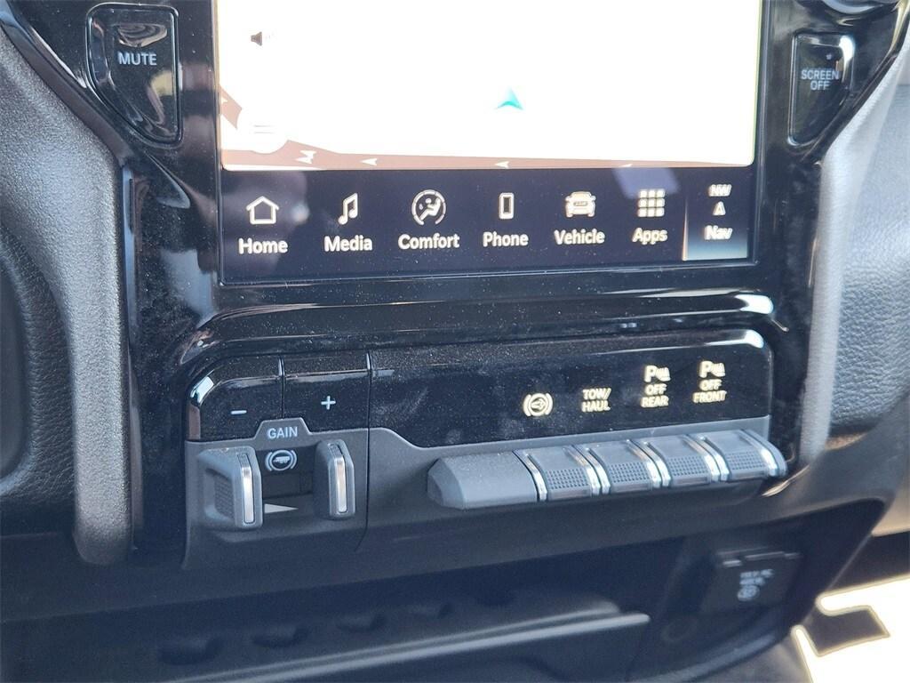 new 2025 Ram 2500 car, priced at $70,730
