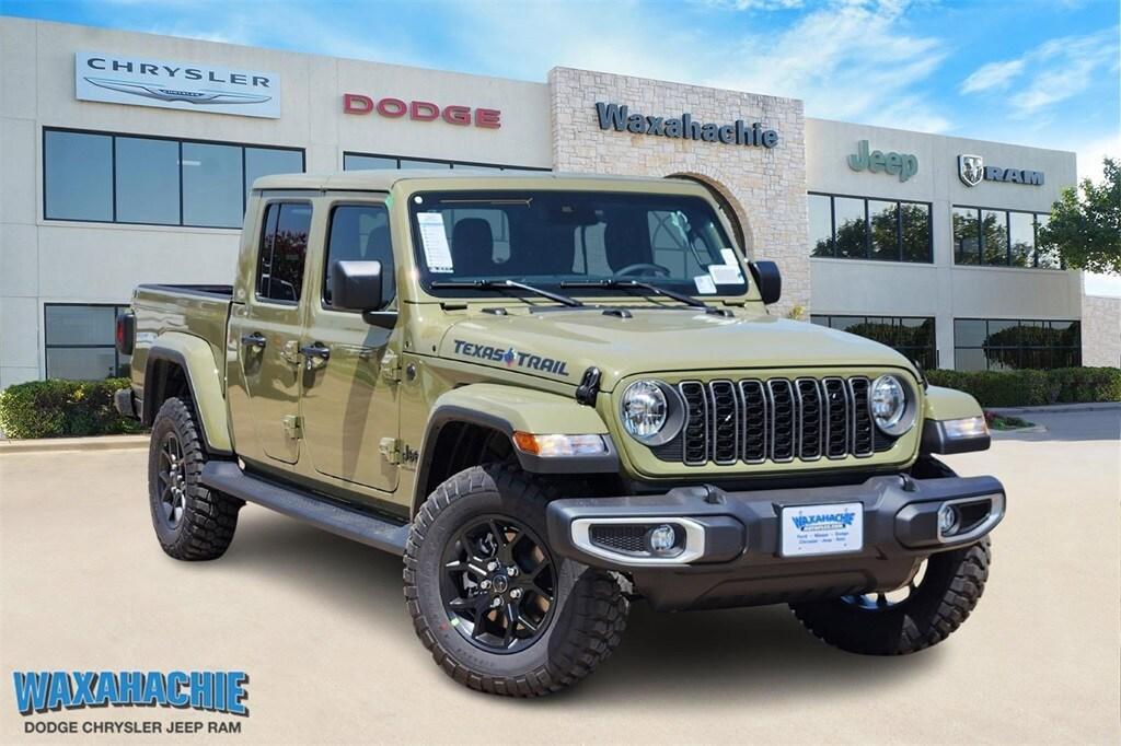 new 2025 Jeep Gladiator car, priced at $50,920