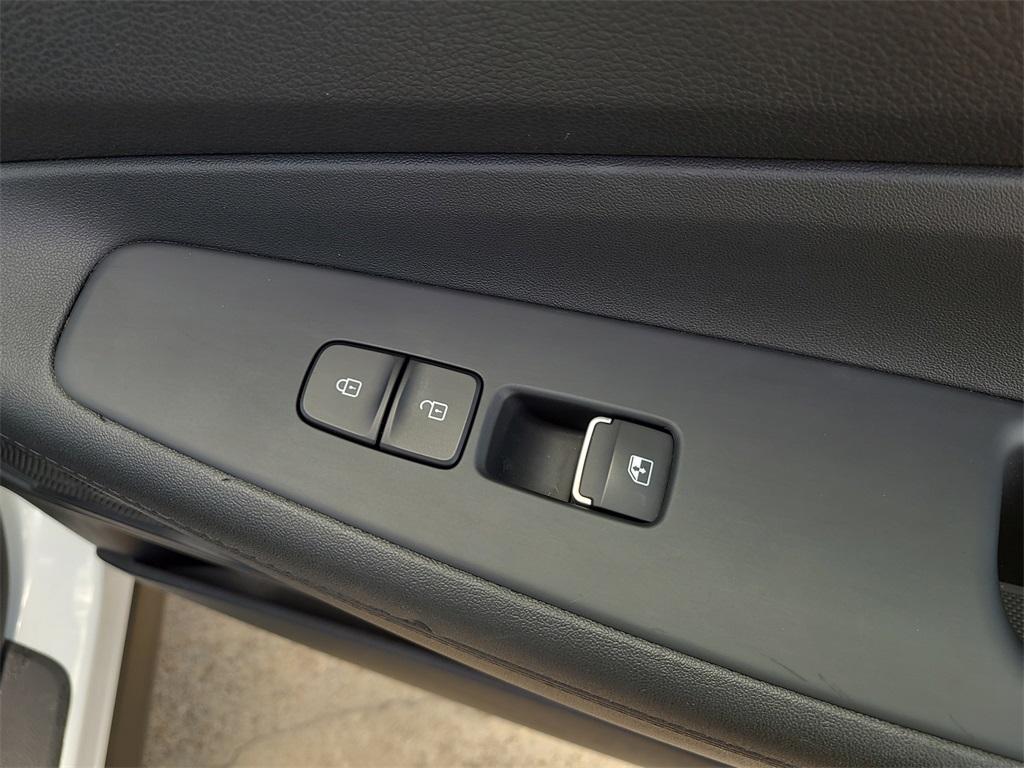 used 2023 Hyundai Santa Fe Plug-In Hybrid car, priced at $27,220