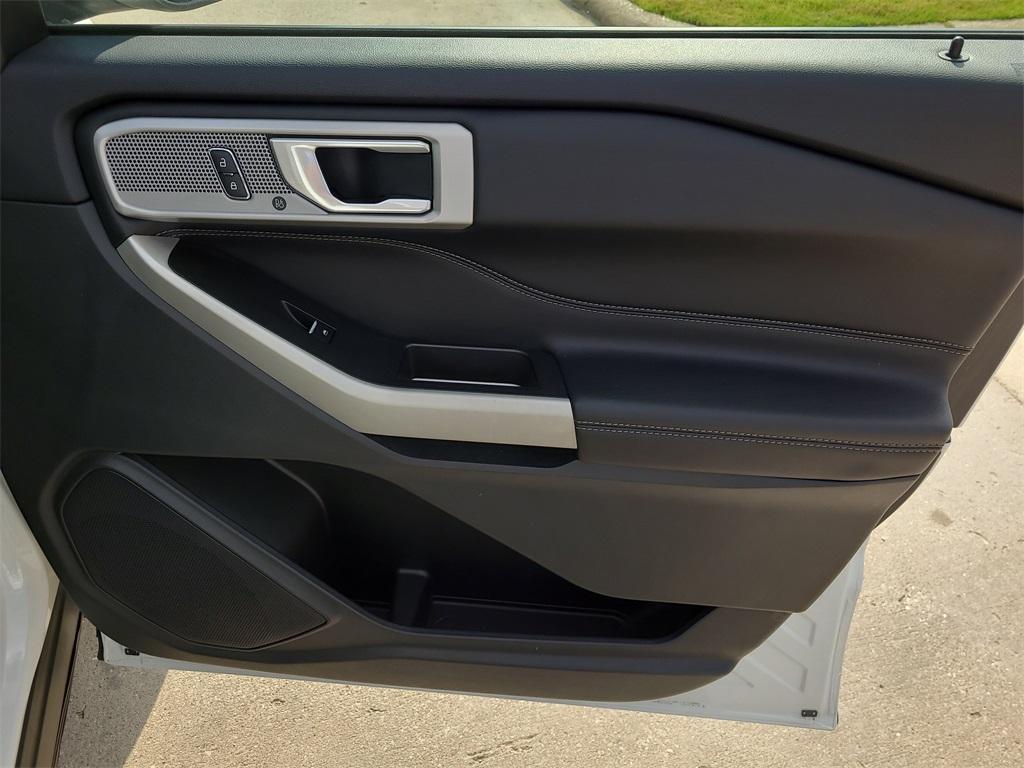 used 2022 Ford Explorer car, priced at $25,787