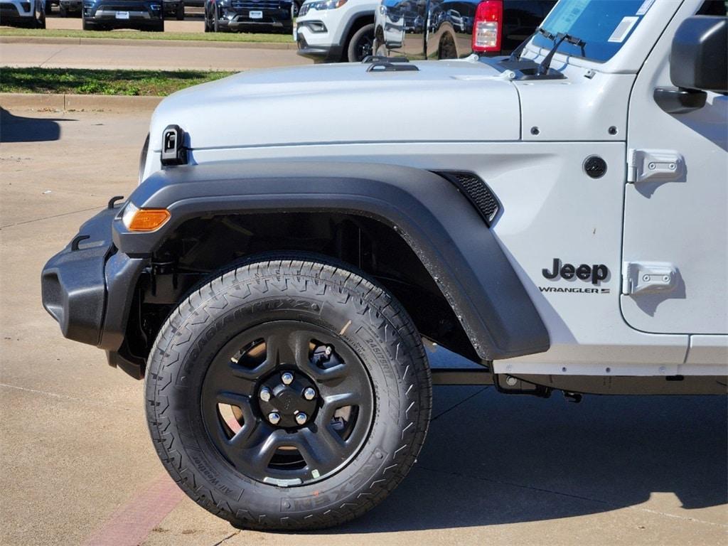 new 2025 Jeep Wrangler car, priced at $36,995