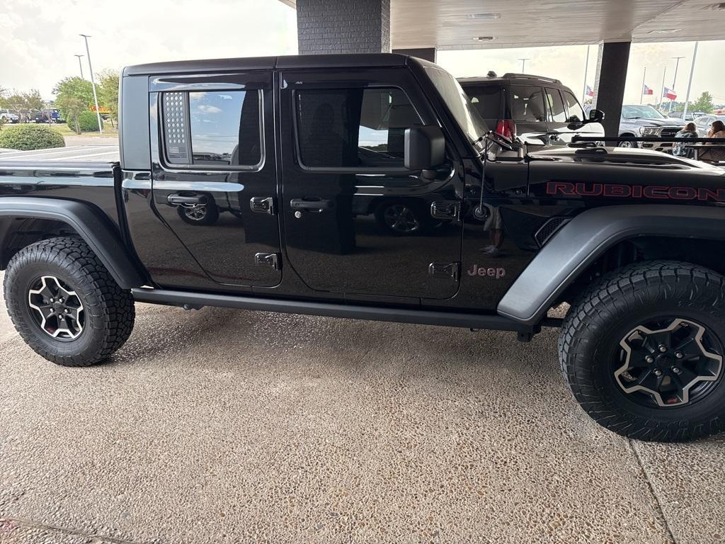 used 2023 Jeep Gladiator car, priced at $39,947