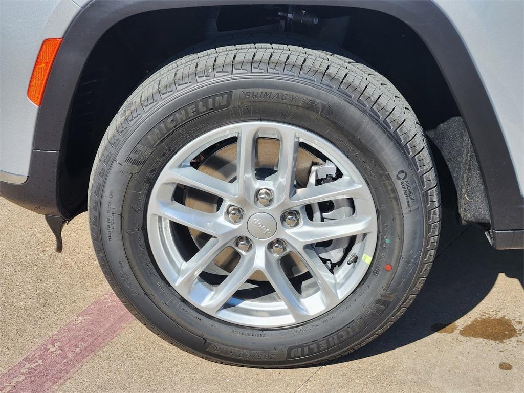 new 2025 Jeep Grand Cherokee L car, priced at $32,995