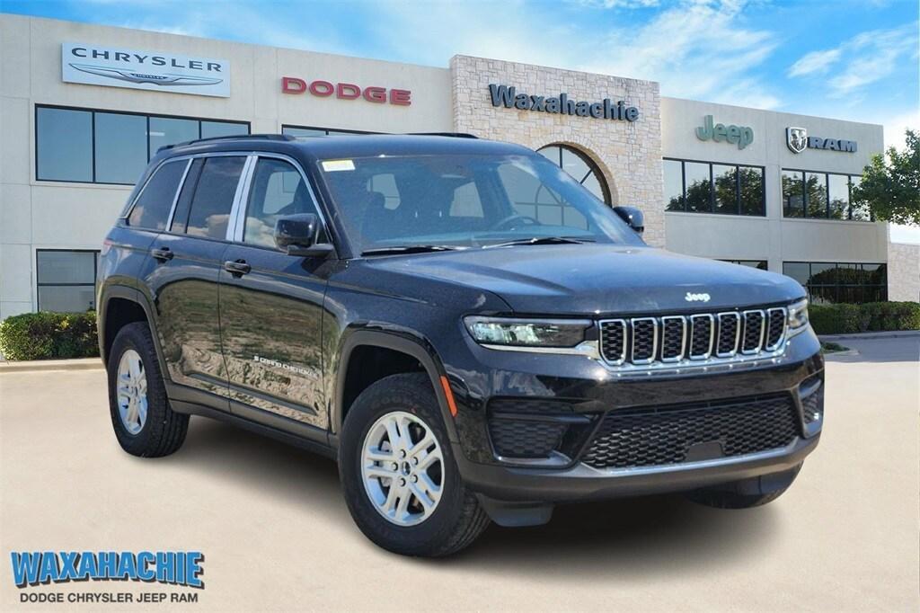 new 2025 Jeep Grand Cherokee car, priced at $33,995