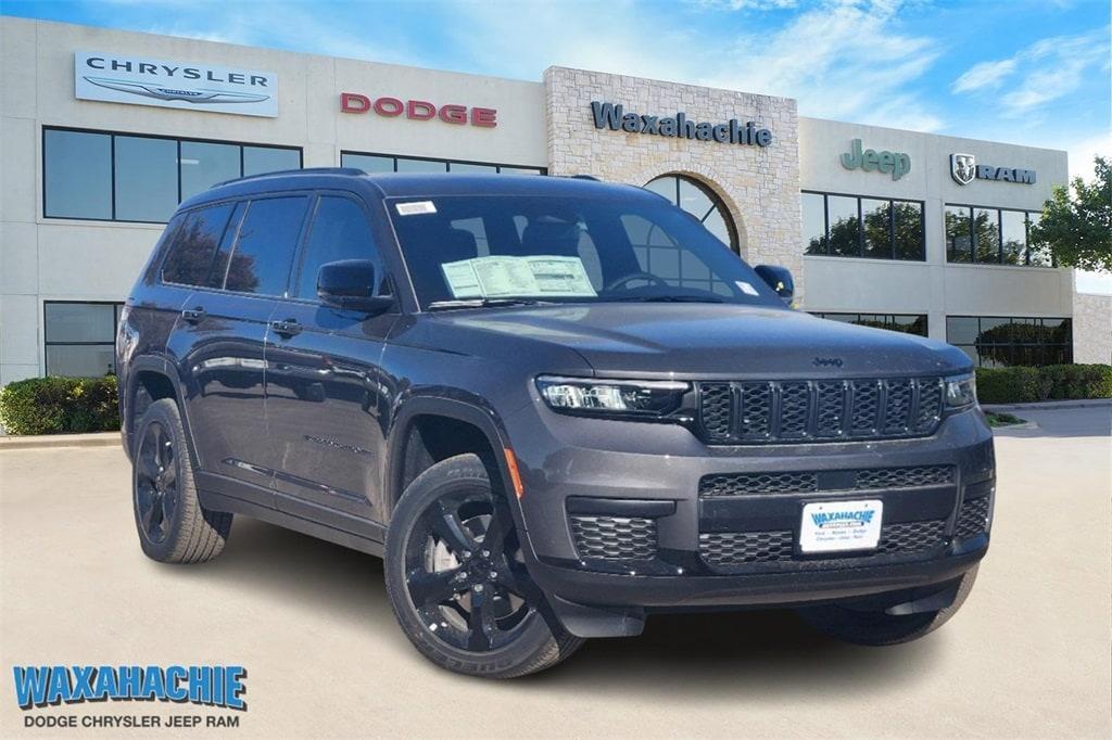 new 2025 Jeep Grand Cherokee L car, priced at $43,995