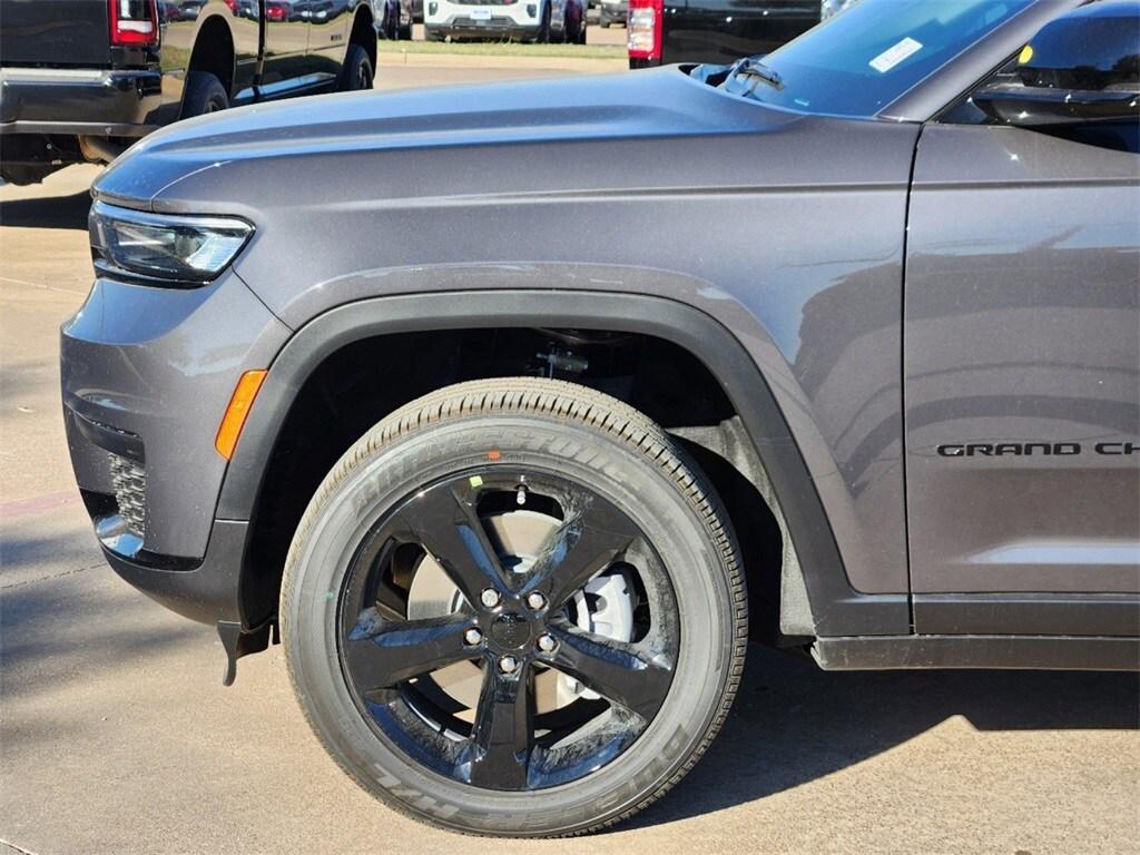 new 2025 Jeep Grand Cherokee L car, priced at $43,995