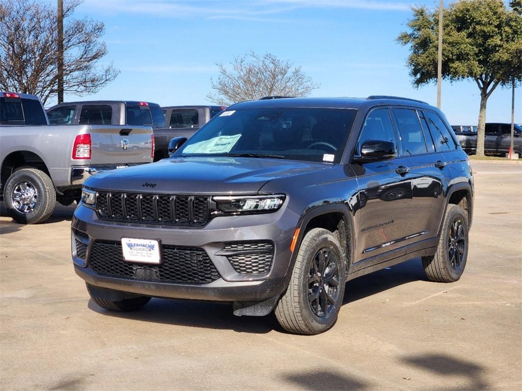 new 2025 Jeep Grand Cherokee car, priced at $38,917