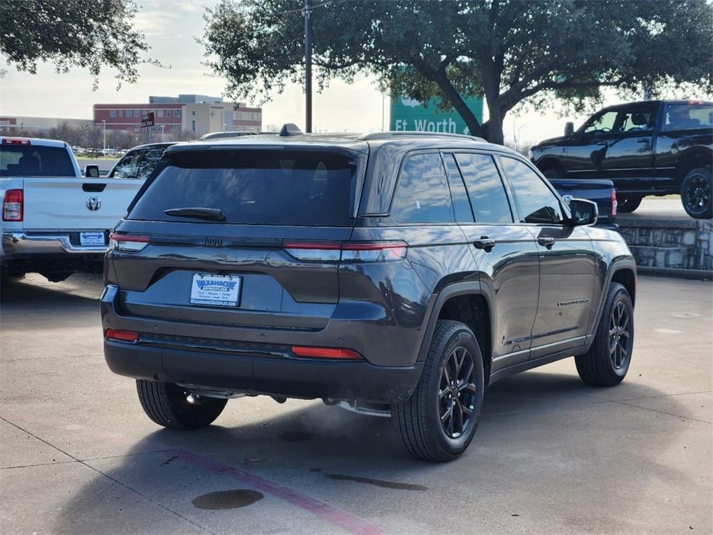 new 2025 Jeep Grand Cherokee car, priced at $38,917