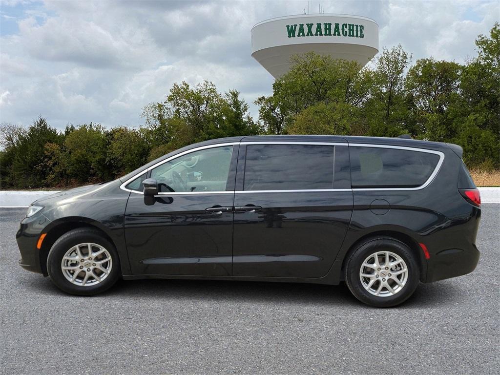 used 2023 Chrysler Pacifica car, priced at $22,977