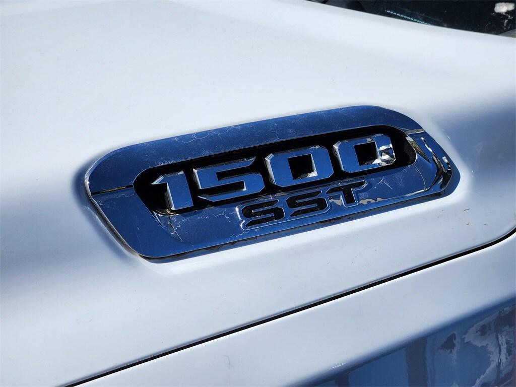 new 2025 Ram 1500 car, priced at $46,995