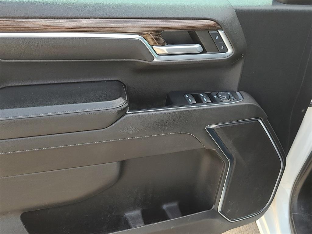 used 2023 Chevrolet Silverado 1500 car, priced at $38,240