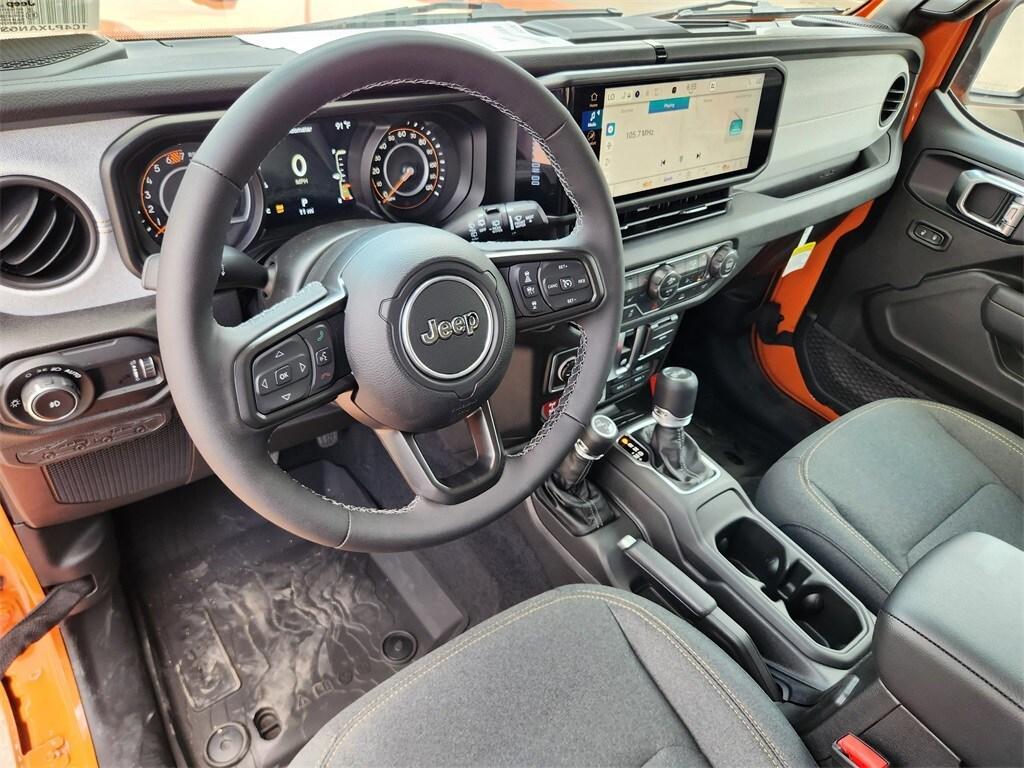 new 2025 Jeep Wrangler car, priced at $47,495