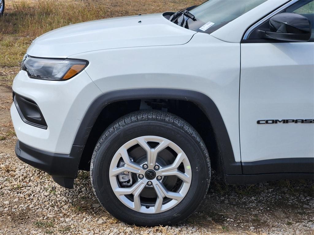 new 2026 Jeep Compass car, priced at $25,995