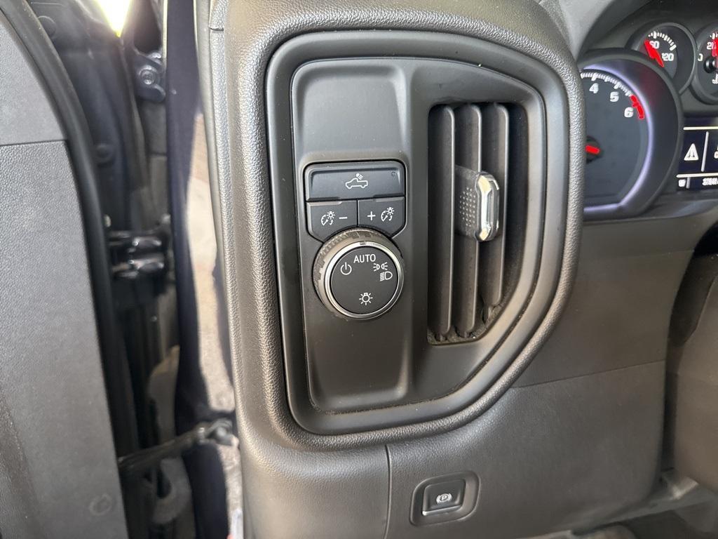 used 2023 Chevrolet Silverado 1500 car, priced at $32,264