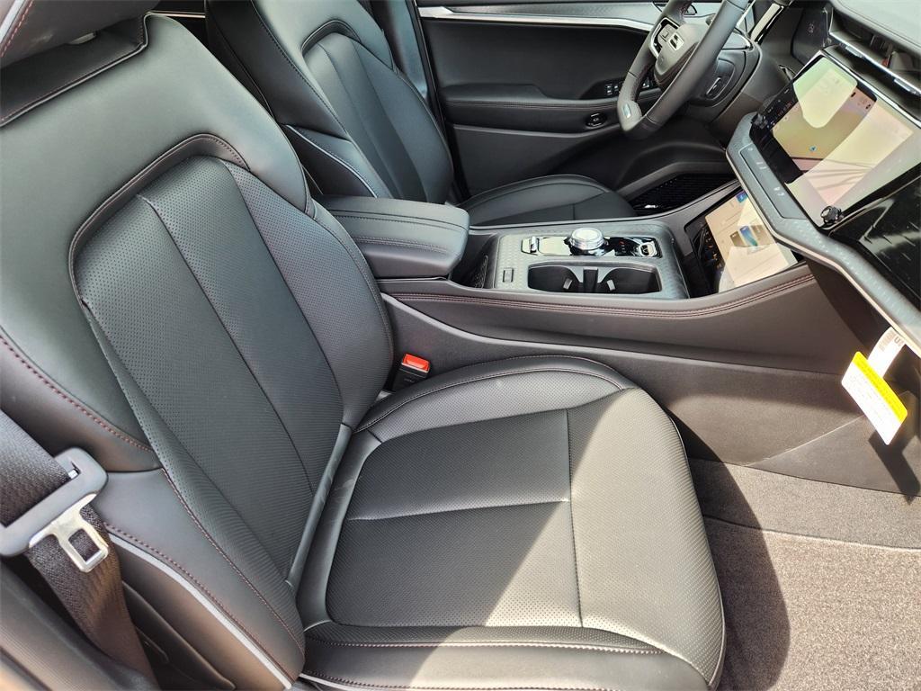 new 2025 Jeep Wagoneer S car, priced at $47,995