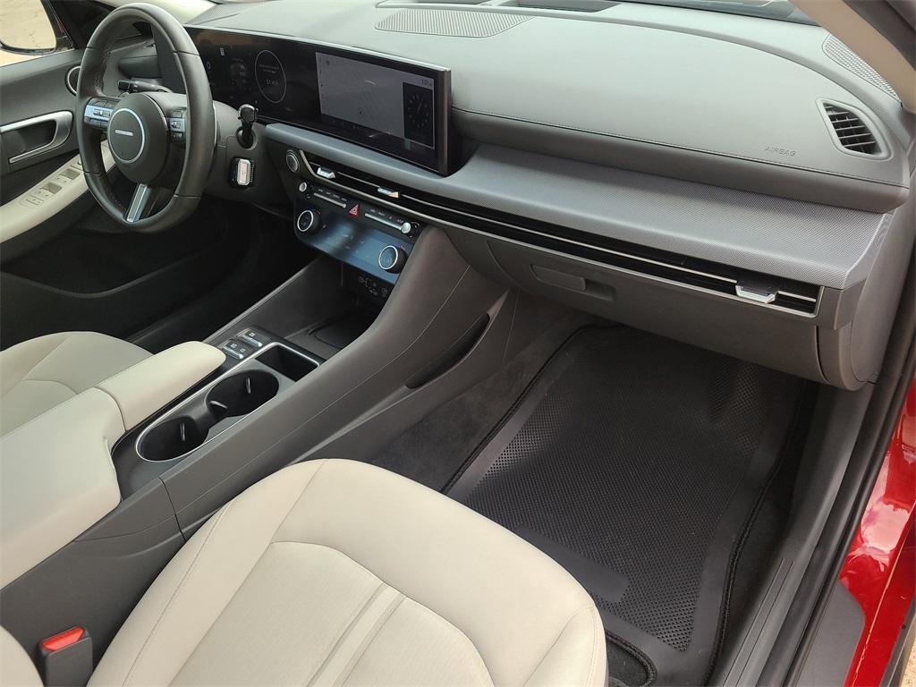used 2025 Hyundai Sonata car, priced at $23,737