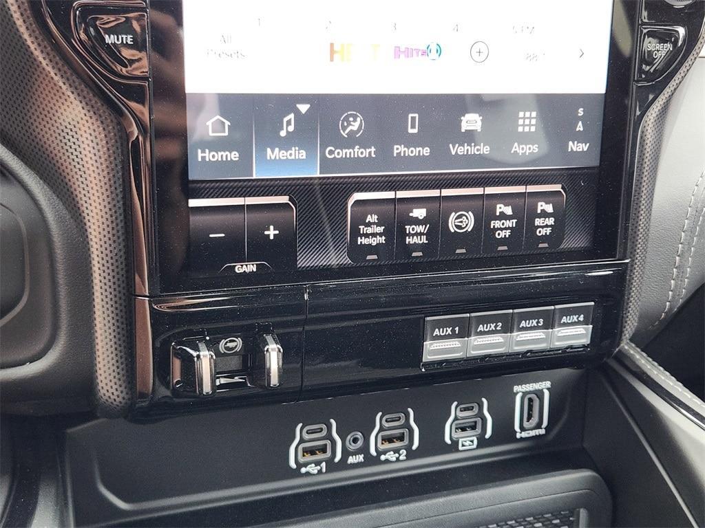 new 2025 Ram 3500 car, priced at $91,072