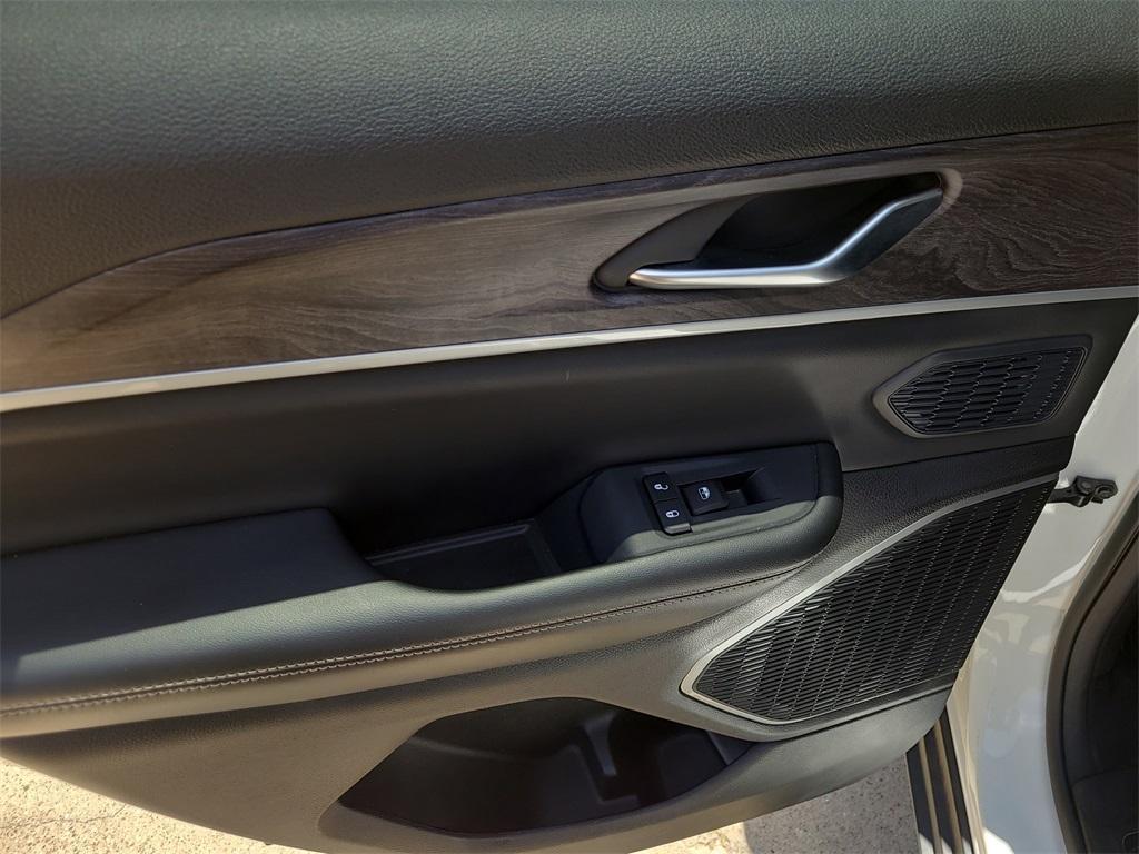 used 2023 Jeep Grand Cherokee 4xe car, priced at $28,545