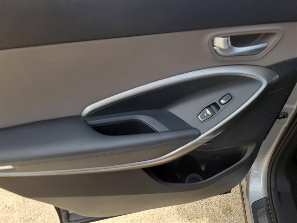 used 2017 Hyundai Santa Fe car, priced at $13,194