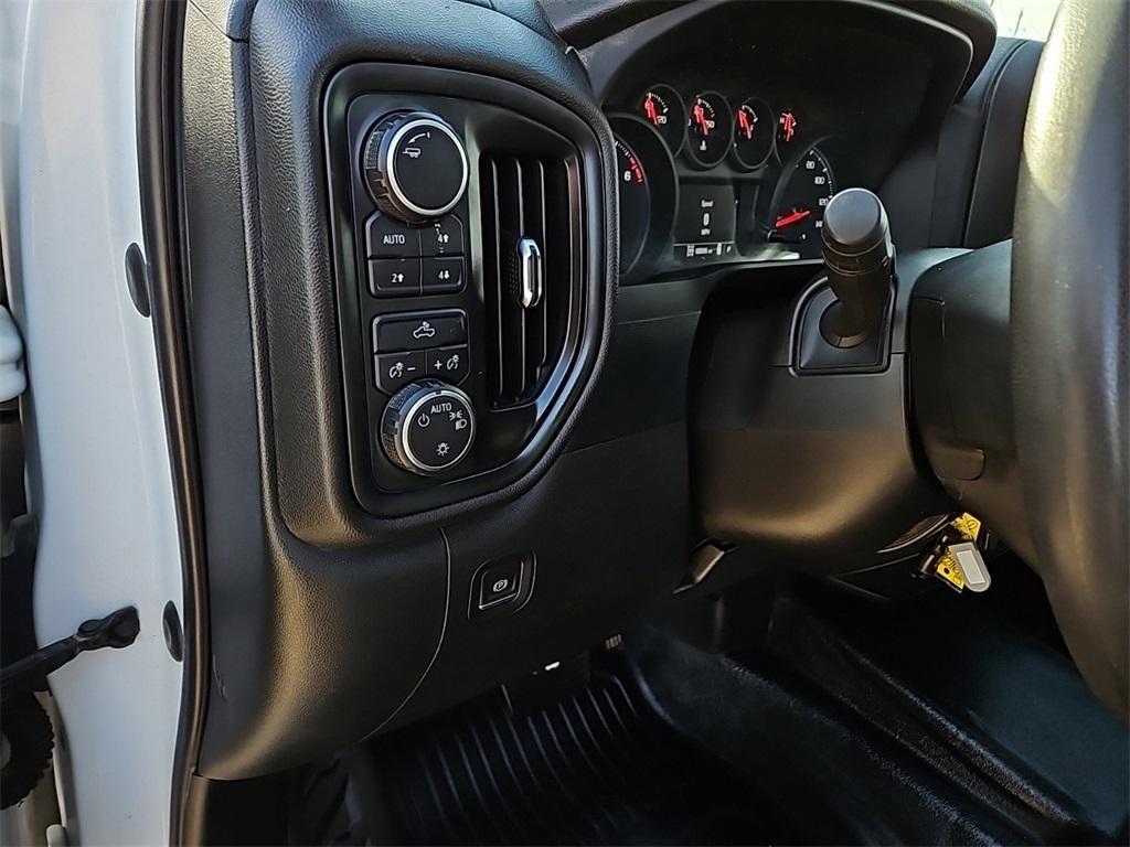 used 2022 Chevrolet Silverado 2500 car, priced at $34,226