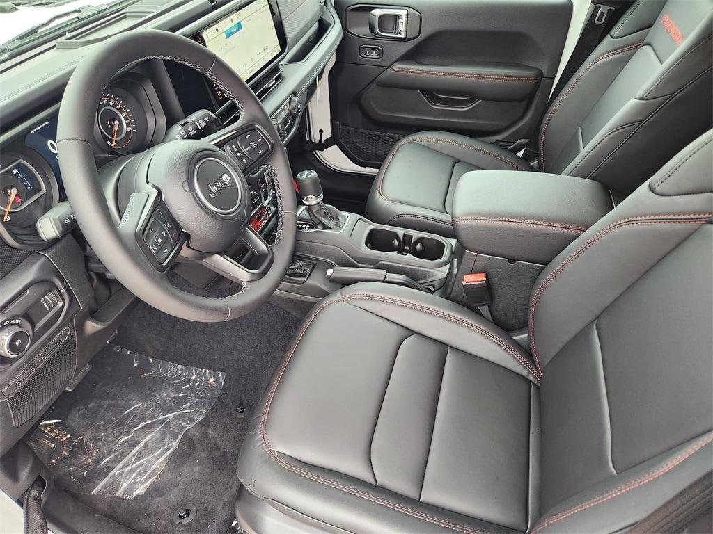 new 2025 Jeep Wrangler car, priced at $55,911